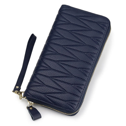 Women's Organizer Wallet.